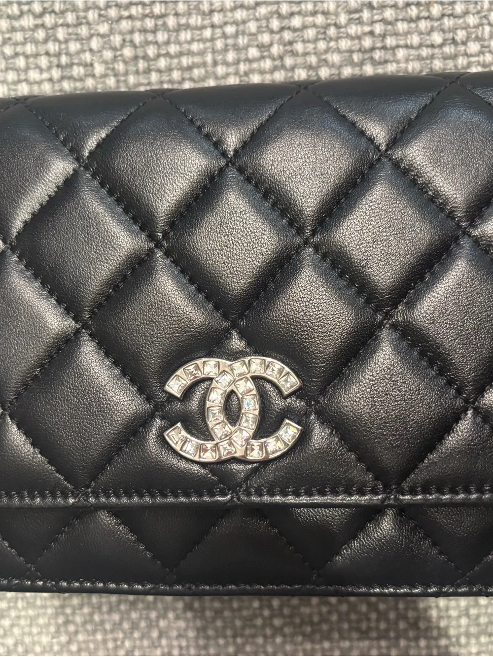 CHANEL classic quilted